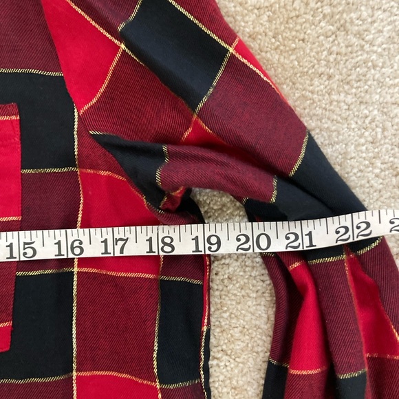 Warm flannel button-down shirt, perfect for winter/Xmas. Great cond, size PM - Picture 6 of 9